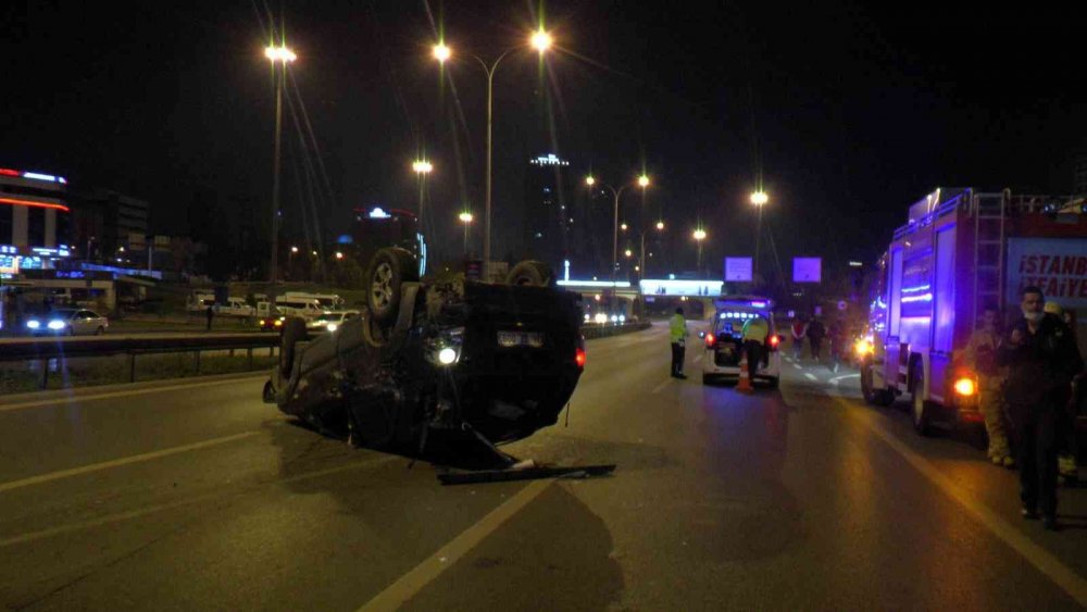 İstanbul'da makas atan sürücü dehşet saçtı: 3 yaralı