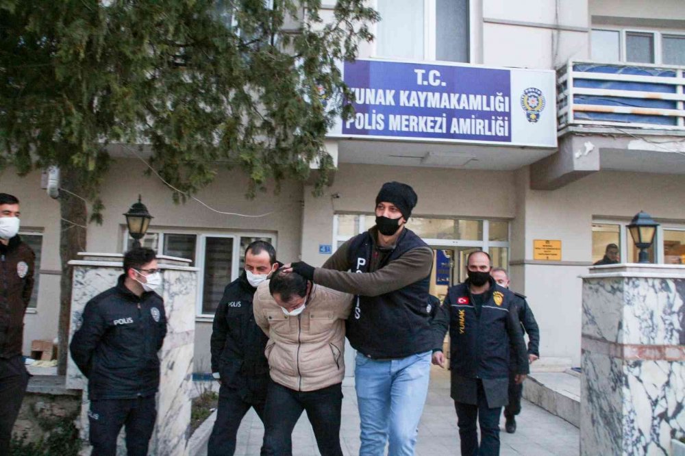 İstanbul'dan Yunak'a uzanan yasak aşk cinayetiyle ilgili dava başladı