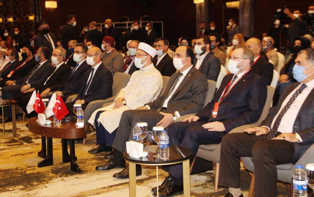 Diyanet İşleri Başkanı Erbaş Konya’dan Müslümanlara seslendi: Kötü örnek olmaktan sakının