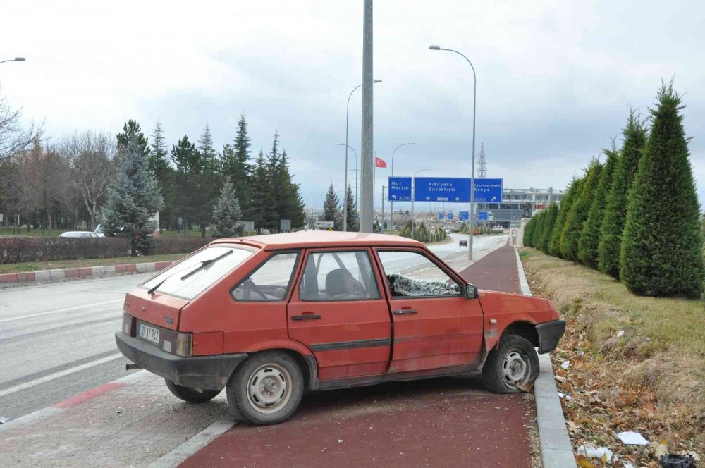 Karaman'da feci kaza: Otomobil sürücüsü sürat motoruna çarpıp kaçtı! 1 ağır yaralı