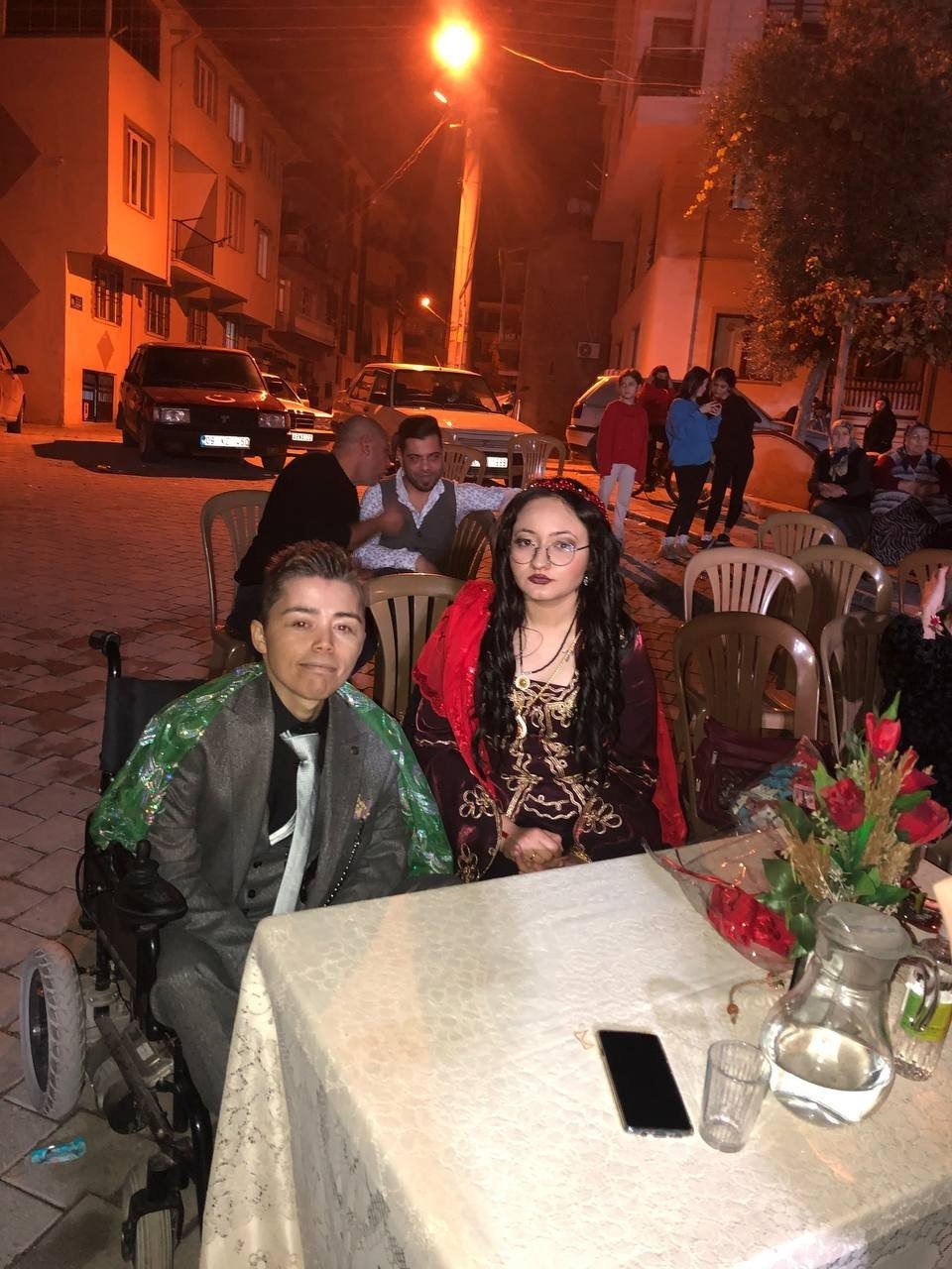 Sosyal medya aşkı engel tanımadı