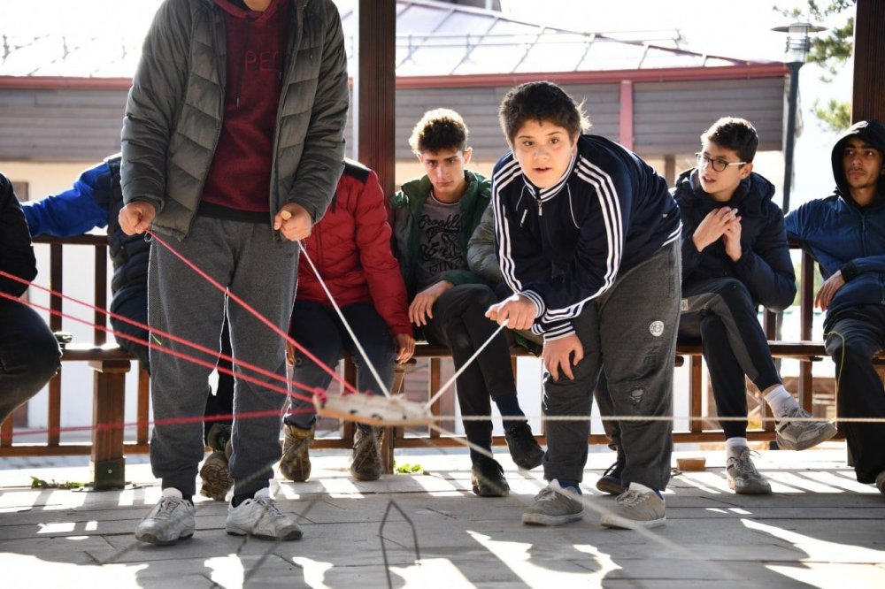 Konya Lise Medeniyet Akademisi öğrencileri Taşkent kampında