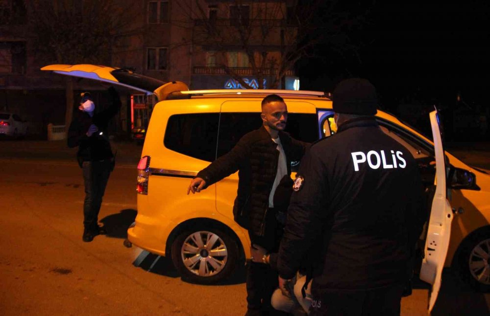 Konya’da 200 polis sokağa indi! 500 araç ve sürücüye şok kontrol