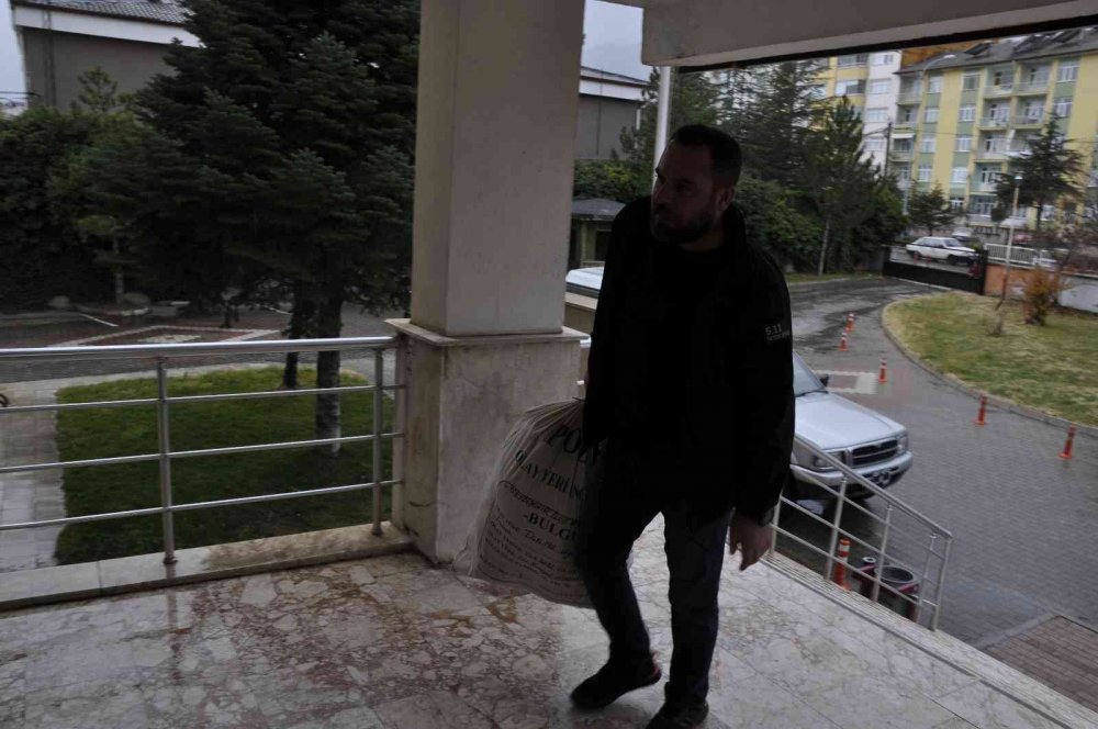 Konya'da özel bölmede uyuşturucuyla yakalanan 5 zanlıdan 2'si tutuklandı