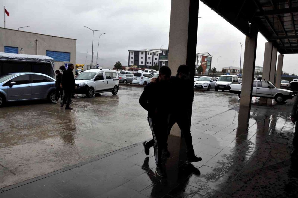 Konya’da tarım aletlerine dadanan 3 hırsız tekrar gidince yakayı ele verdi