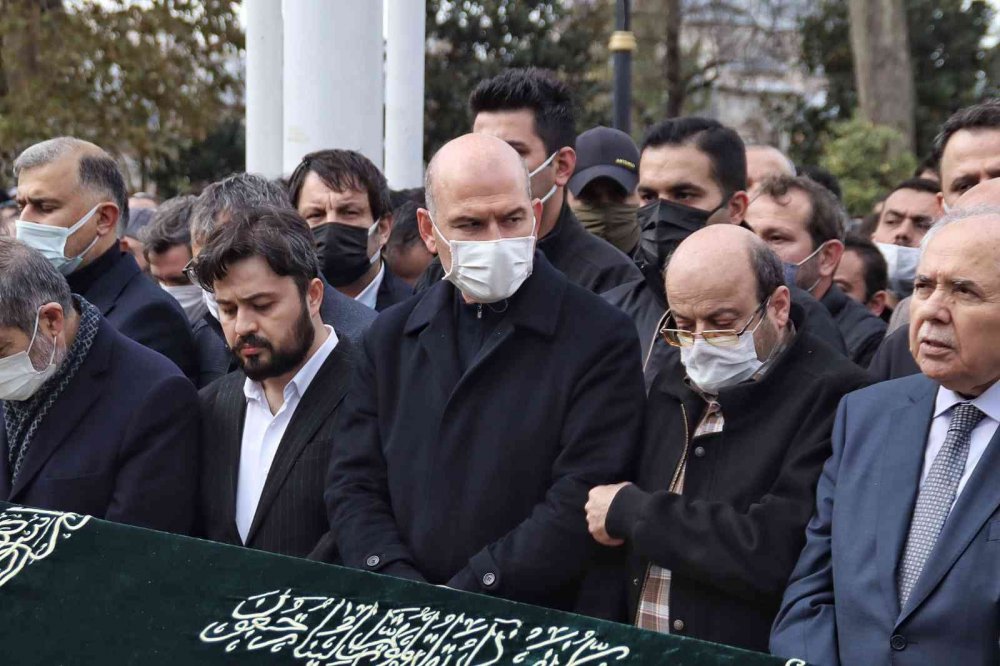 Milli Teknoloji yolunda hayatını kaybeden İHH gönüllüleri dualarla defnedildi