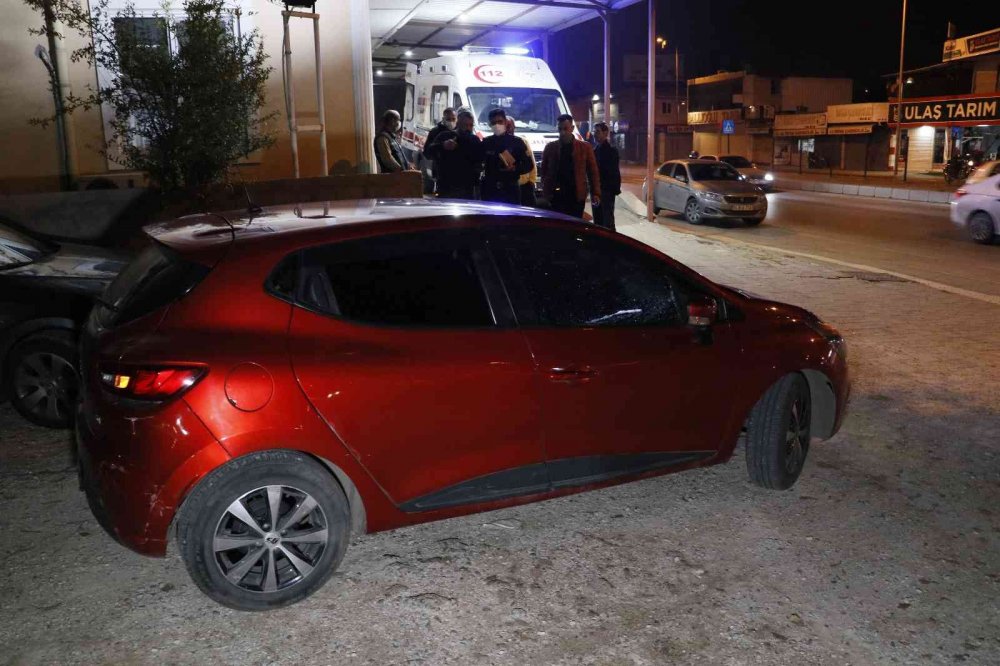 Adana’da dehşet! Otomobile açılan çapraz ateşte 68 yaşındaki Mustafa Akay öldü! 1 ağır yaralı