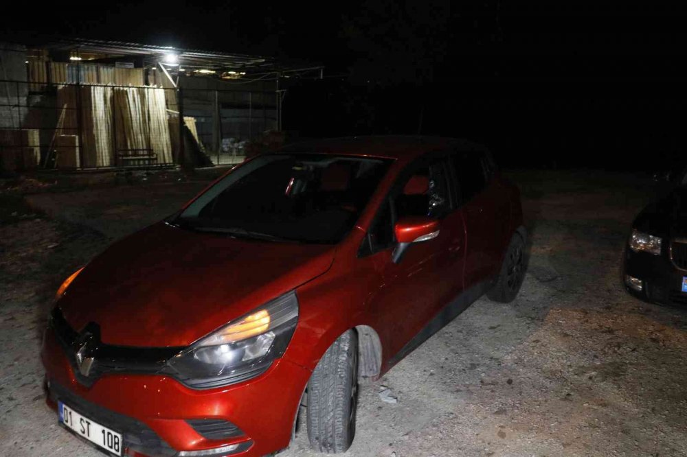 Adana’da dehşet! Otomobile açılan çapraz ateşte 68 yaşındaki Mustafa Akay öldü! 1 ağır yaralı