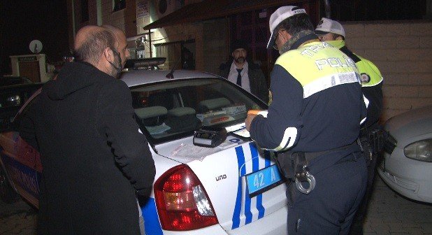 Konya'da hurda motorla yakalanan sürücüye ceza! Aküsünü söküp polise teslim etti