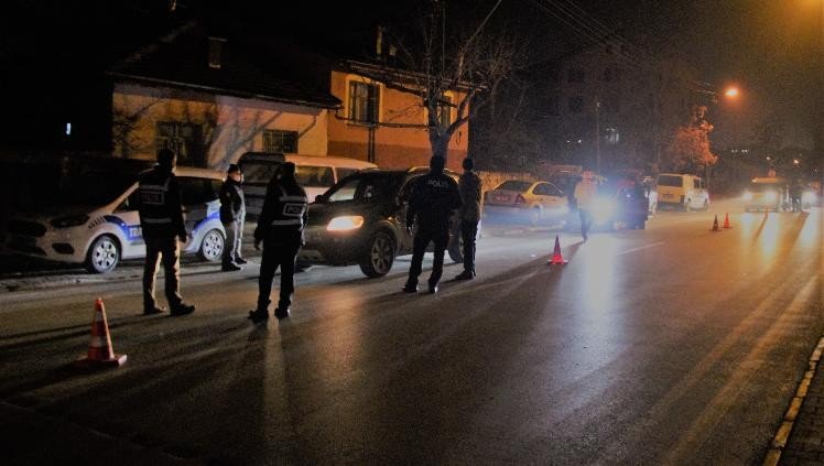 Konya'da hurda motorla yakalanan sürücüye ceza! Aküsünü söküp polise teslim etti