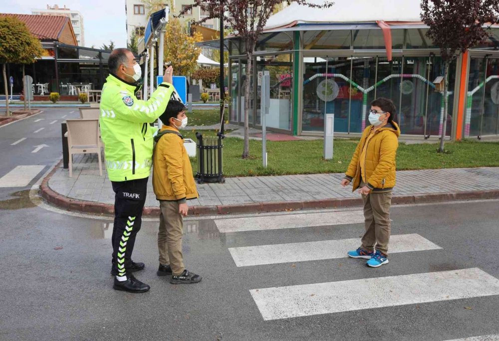 Selçuklu'nun yeni Trafik Eğitim Parkı’nda eğitimler sürüyor