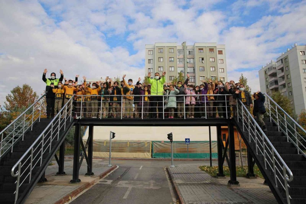 Selçuklu'nun yeni Trafik Eğitim Parkı’nda eğitimler sürüyor