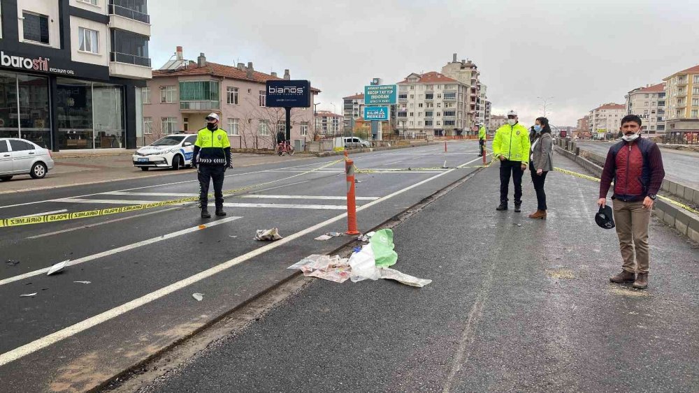 Aksaray'da kamyonun çarptığı Arife Demir hayatını kaybetti