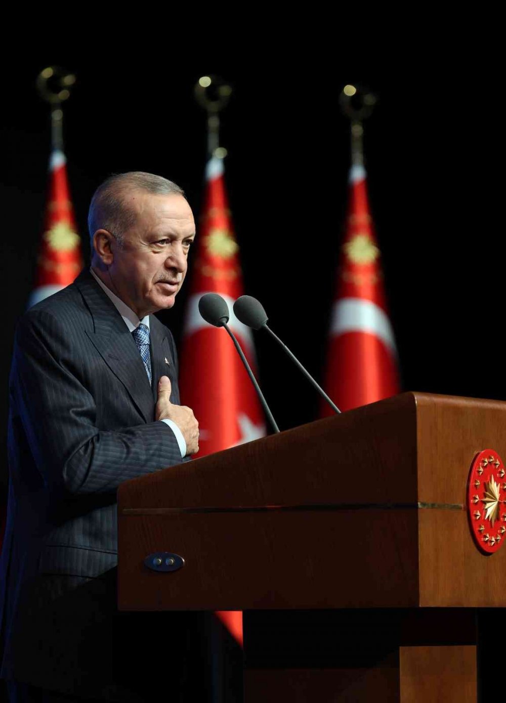 Cumhurbaşkanı Erdoğan’dan öğretmenlere müjde! Ayrım kalkıyor, başöğretmenlik geliyor