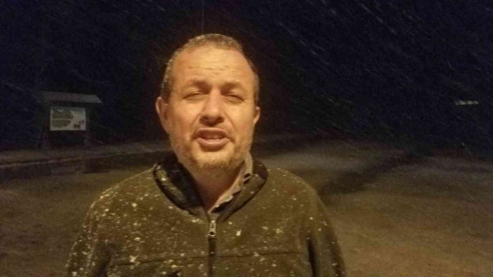 Spil Dağı’na mevsimin ilk karı düştü