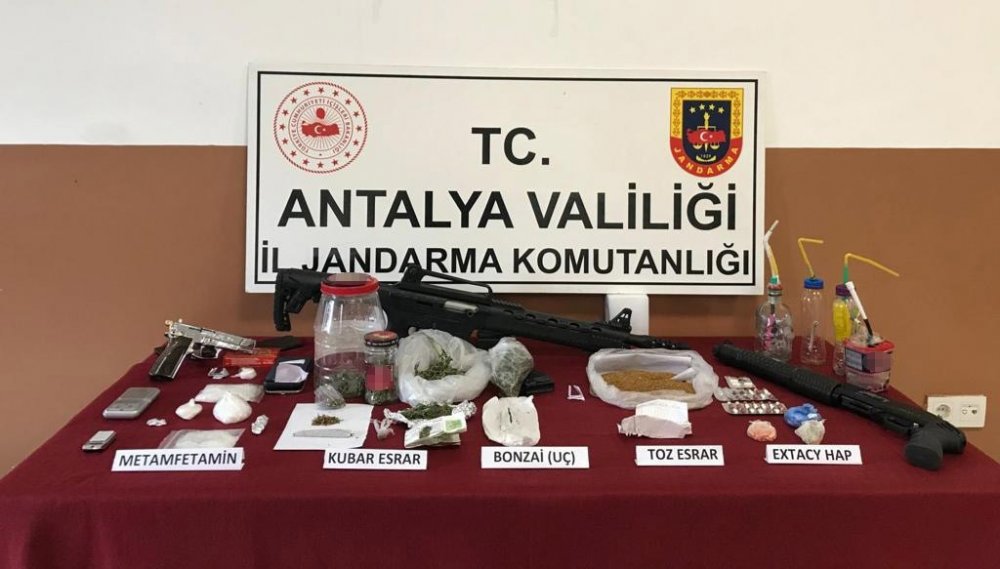 Alanya ve Kaş'ta torbacılara dev operasyon! 27 tutuklama