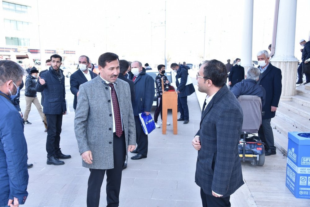 Başkan Hasan Kılca Akabe Mahallesi'nde vatandaşlarla buluştu