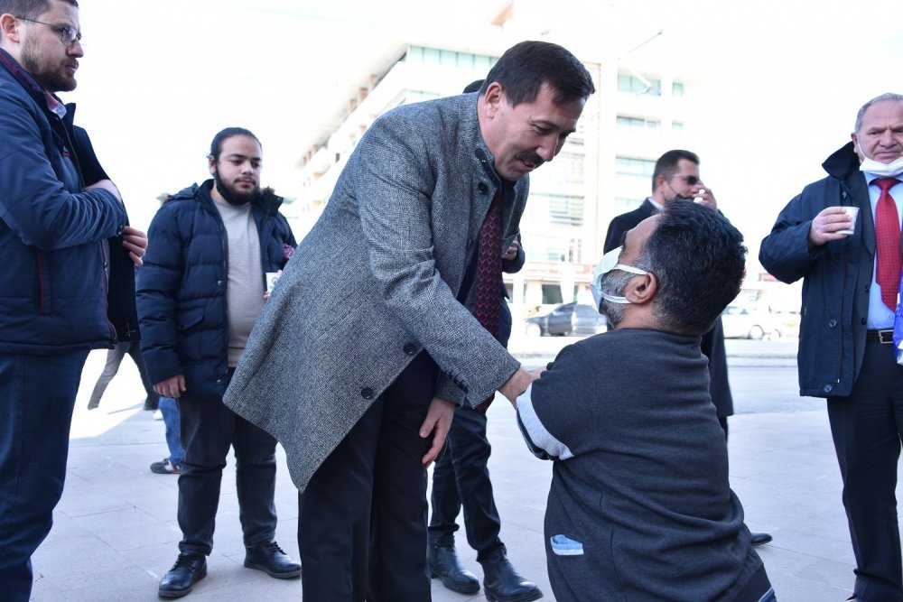 Başkan Hasan Kılca Akabe Mahallesi'nde vatandaşlarla buluştu