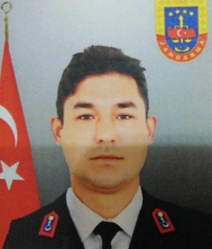 Şehit Astsubay Üstçavuş Cemil Mutlu'nun baba ocağına acı haber ulaştı