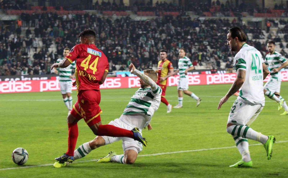 Konyaspor'dan sezonun 2'inci beraberliği! 0-0