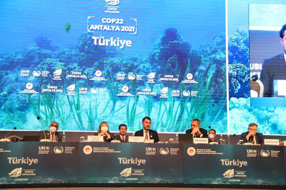 Bakan Kurum: COP 22’de devrim niteliğinde 17 karar onaylandı