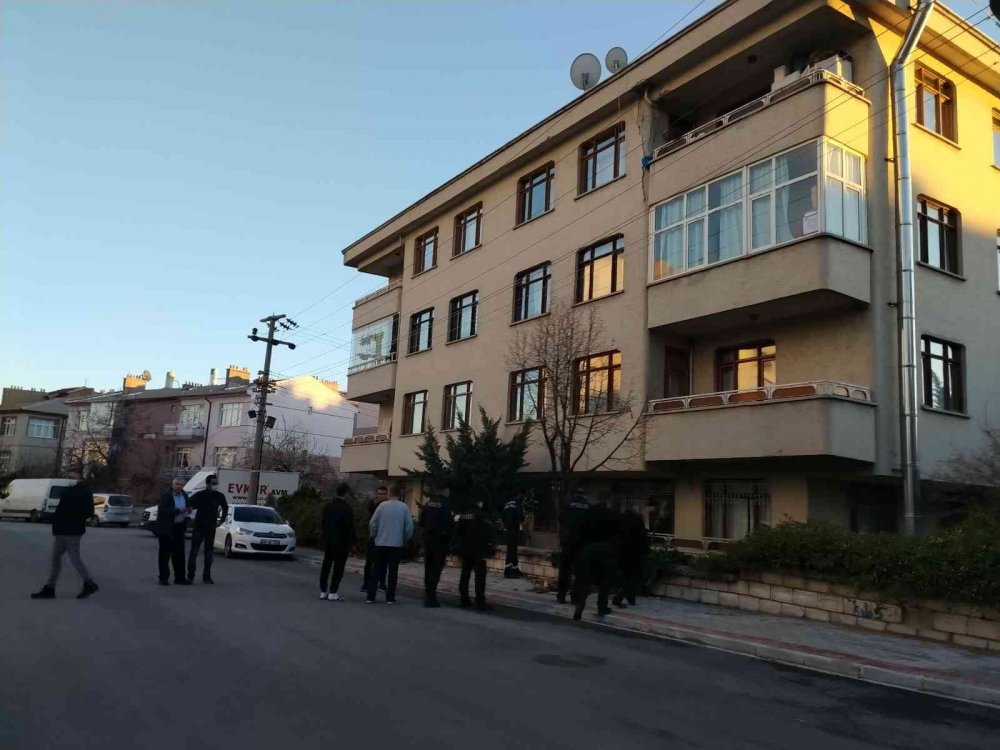 Konya'da patlama! Elektrik tellerine metre uzatan çocuk ağır yaralandı