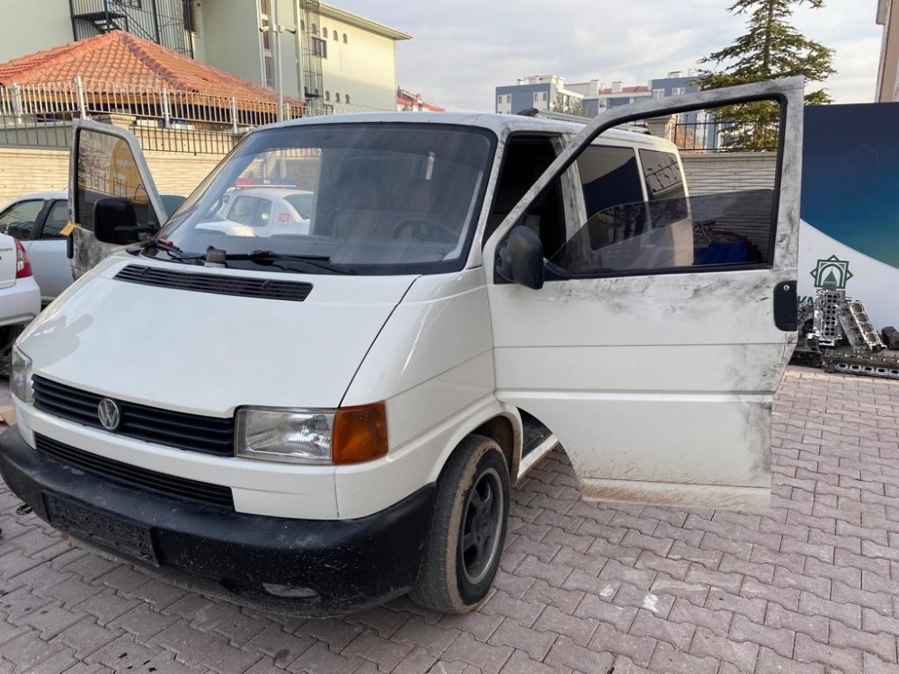Konya'da sanayiden 200 bin liralık motor parçası çalan hırsızın suç kaydı kabarık çıktı