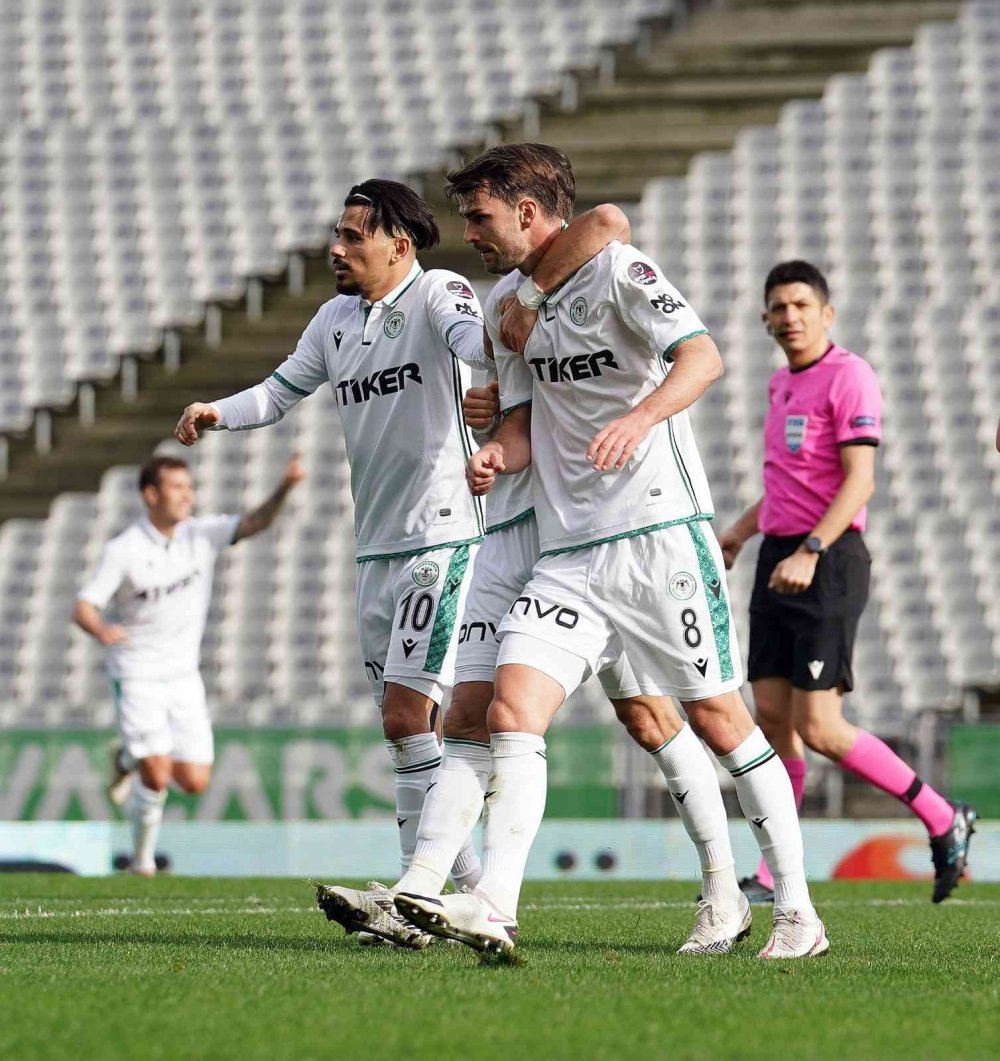 Konyaspor İstanbul'dan istediğini alarak dönüyor