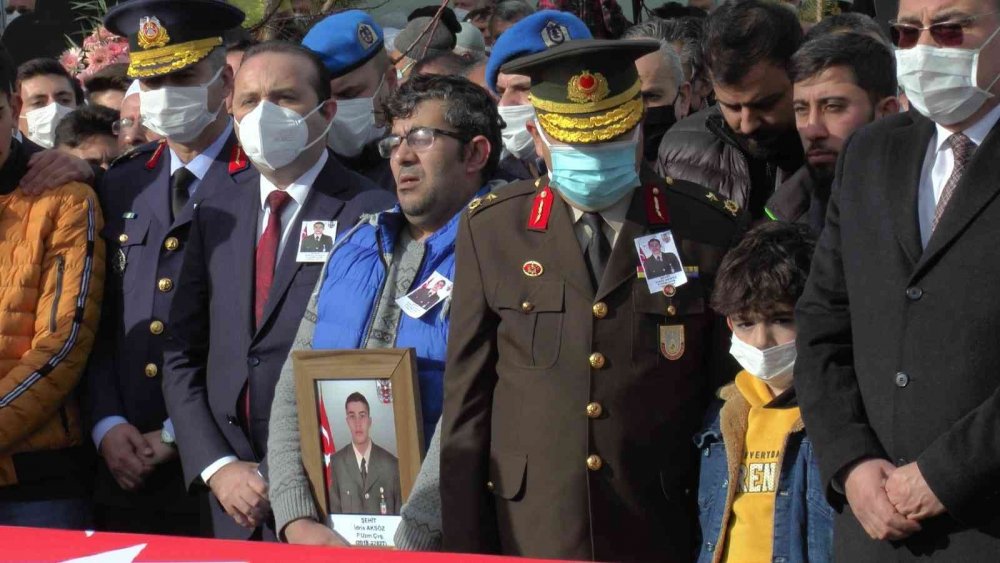 Şehit Uzman Çavuş İdris Aksöz'e son görev