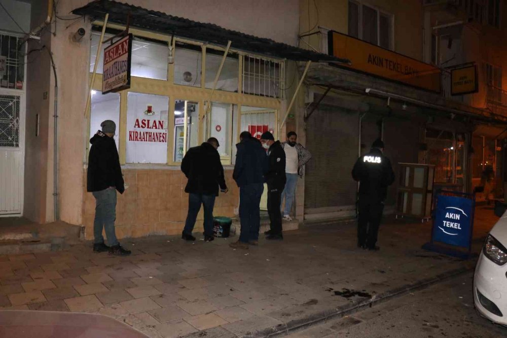 Dayı yeğen kavgası kanlı bitti! Karnından vurup kaçtı