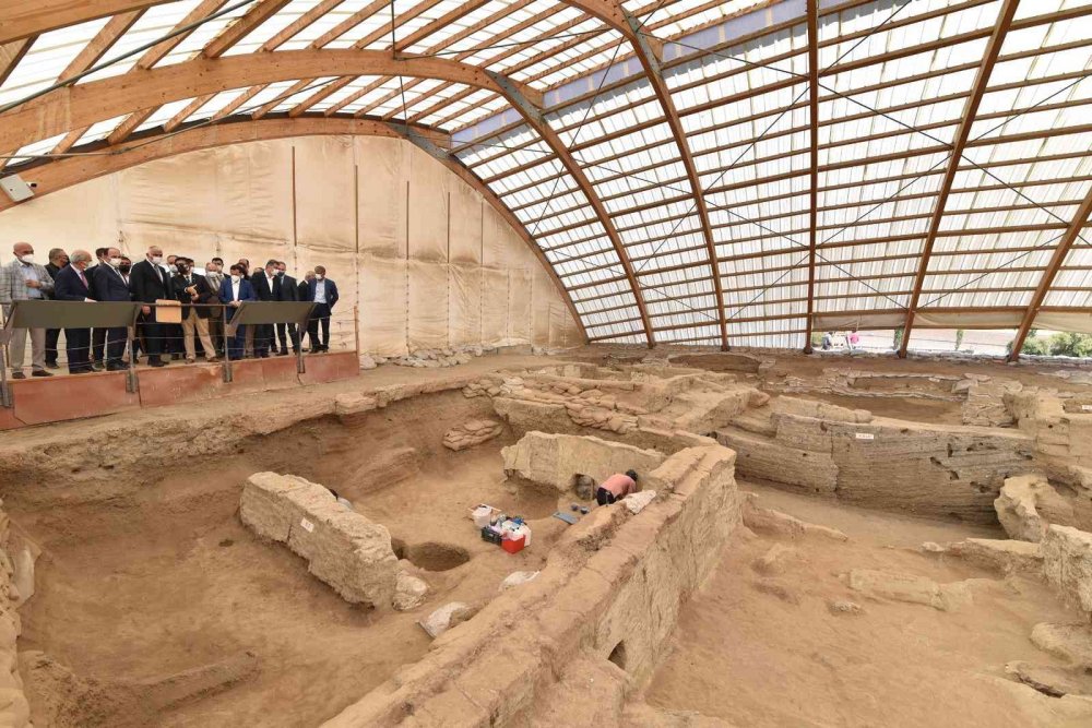 Konya turizminin gelişimine büyük katkı sağlayacak projenin yüzde 40'ı tamam