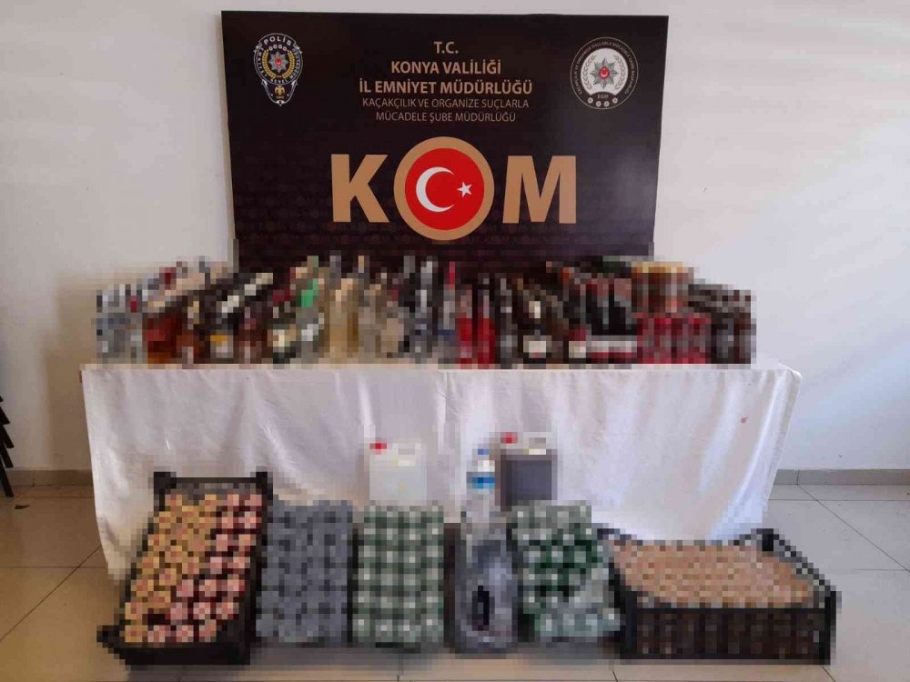 Konya polisi bir de bunlarla uğraşıyor! Eş zamanlı operasyon: 9 gözaltı