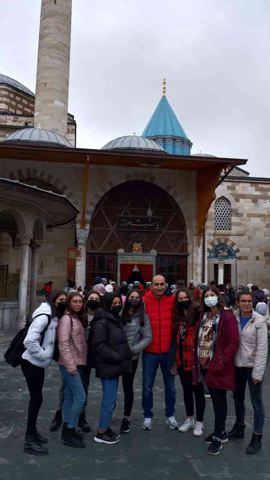 Afyonlu gençler Konya’da duygu dolu anlar yaşadı