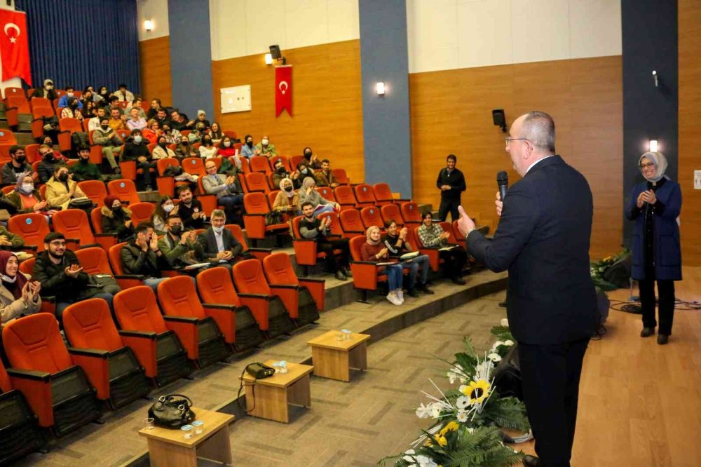 Başkan Kavuş: Meram tüm kısıtlarına rağmen gelişimini sürdürüyor