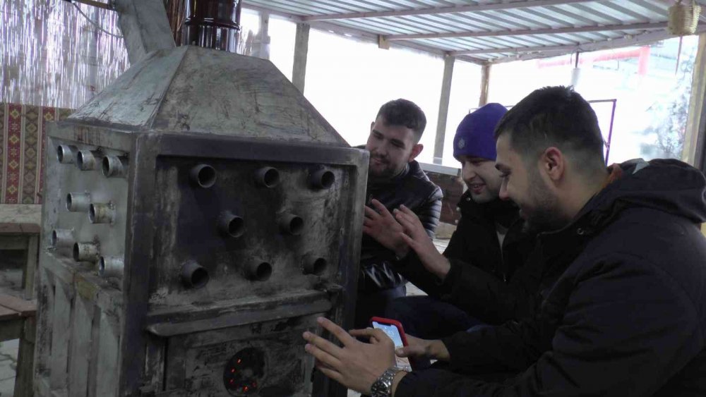 Kapadokya'da kartpostallık manzaralar! Peribacaları gelinlik giydi