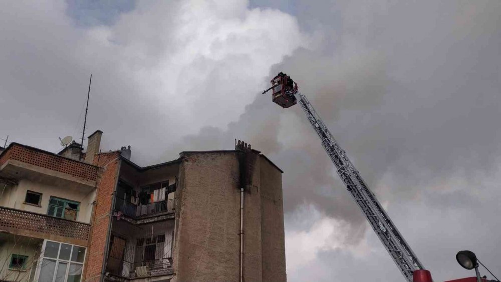 Konya'da korkutan yangın!