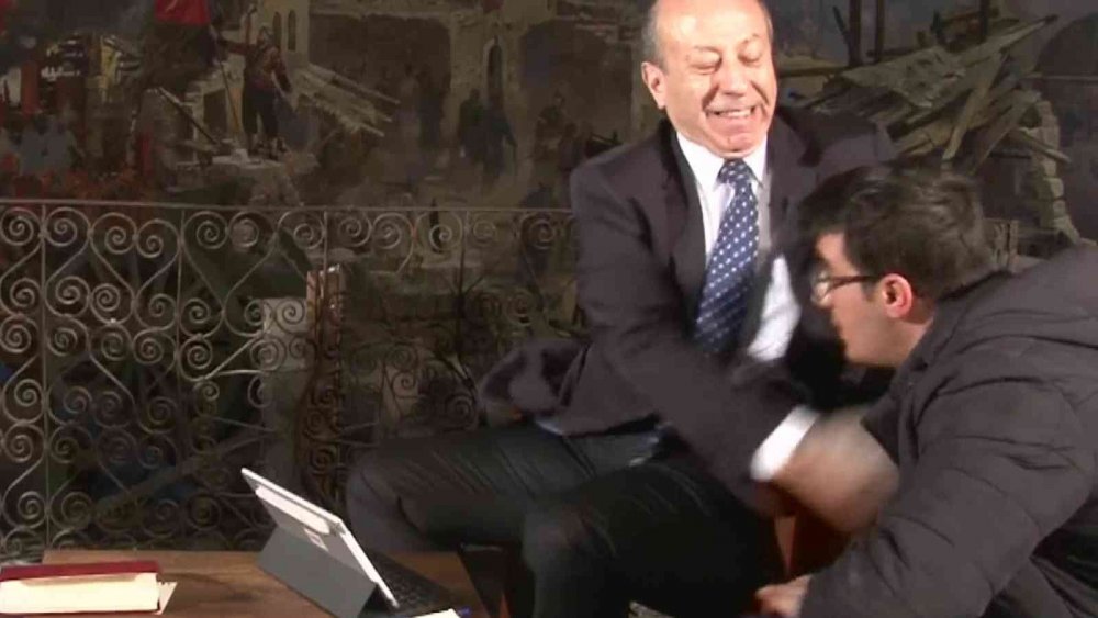 Muharrem Sarıkaya’nın çirkin saldırısına tepkiler büyüyor!