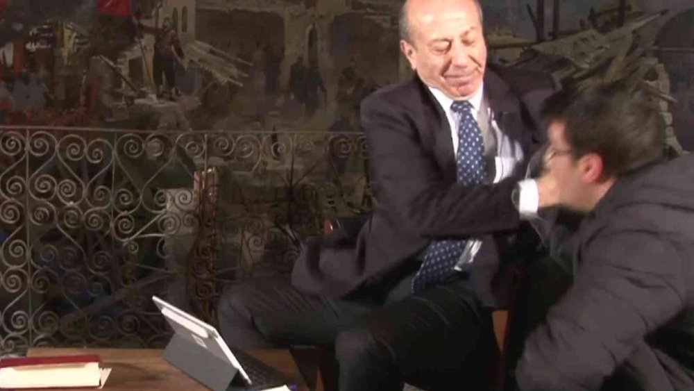 Muharrem Sarıkaya’nın çirkin saldırısına tepkiler büyüyor!