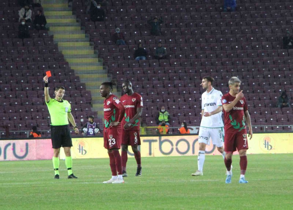 Konyaspor Zorlu deplasmandan 3 puanla dönüyor