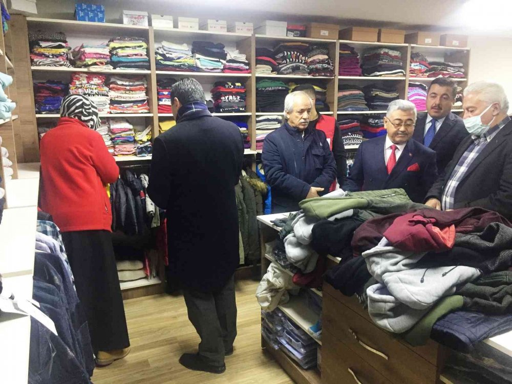 Kızılay'dan Kulu’ya butik mağaza! İhtiyaç sahipleri ücretsiz alışveriş yapıyor