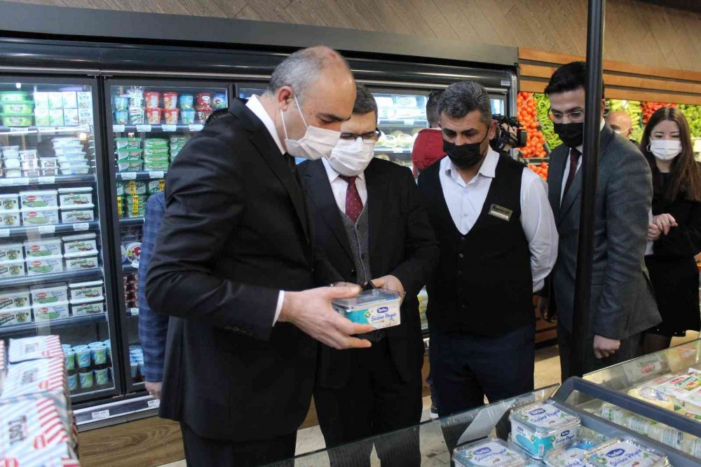 Bakanlık 81 ilde fahiş fiyat denetimlerini sıklaştırdı! Ürün başına en az 14 bin 860 lira ceza