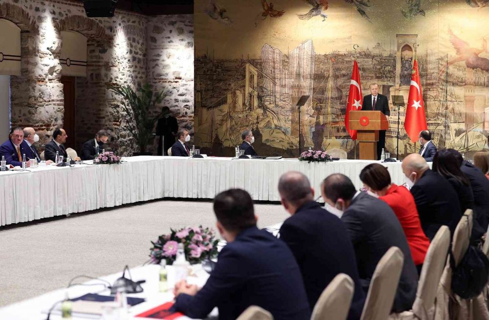 Cumhurbaşkanı Erdoğan: Kur yükselirken artan fiyatlar inerken de aynı hızla gerilemeli!