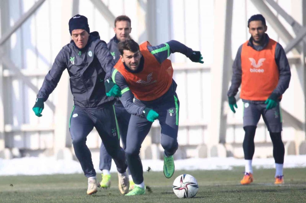 Konyaspor'da Beşiktaş maçı hazırlığı sürüyor