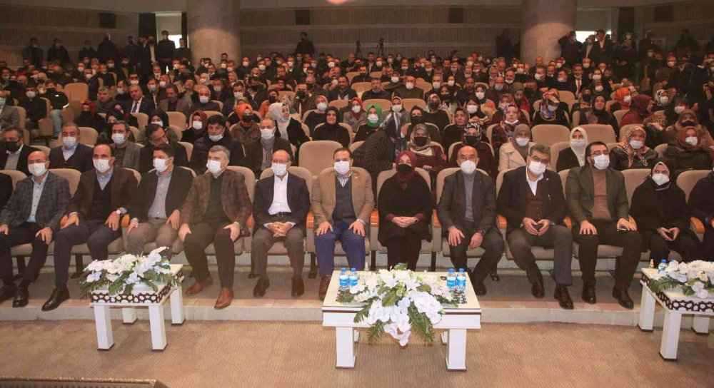 AK Parti Konya 75'inci İl Danışma Meclisi Toplantısını yaptı