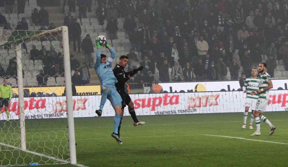 Üstü üste 4'üncü galibiyet! Konyaspor Beşiktaş'ı da yendi