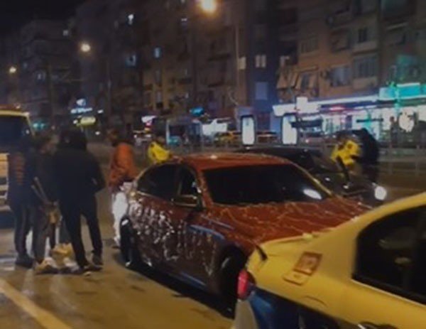 Antalya'da bir çılgın sürücünün hevesi kursağında kaldı