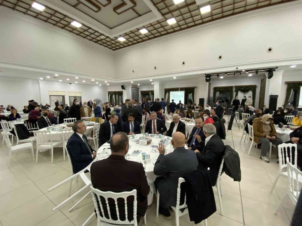 Üsküdar’da Mesleki Eğitim Merkezi Diploma Programı işsiz gençleri iş sahibi yapacak