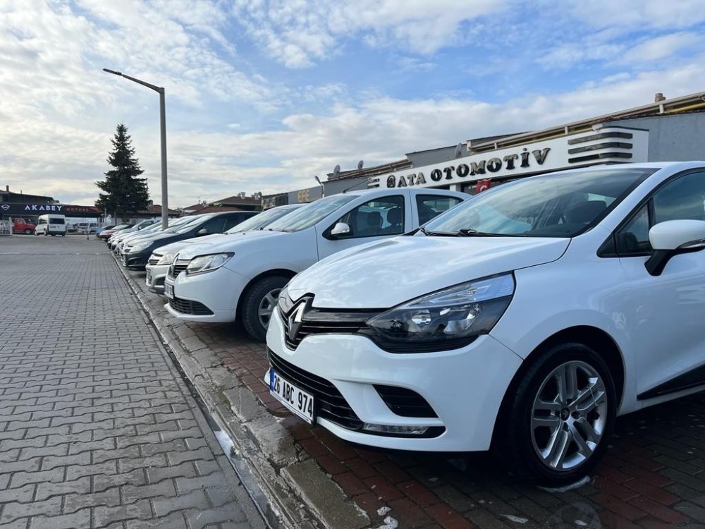 Döviz kuru düştü! İkinci el araç piyasası durma noktasına geldi