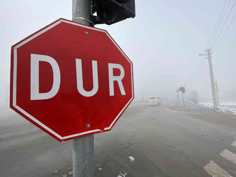 Konya’da yoğun sis çok sayıda kazaya neden oldu