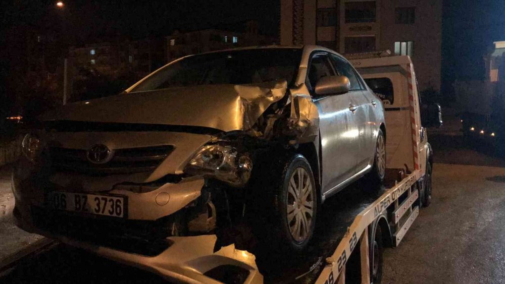 Buzlu yolda 5 ayrı kaza! 9 yaralı